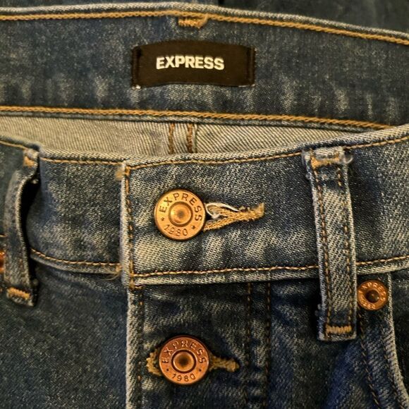 Express Mom Wedgie Jeans Super High Rise Button Fly Medium Wash Size 4 - Picture 6 of 8